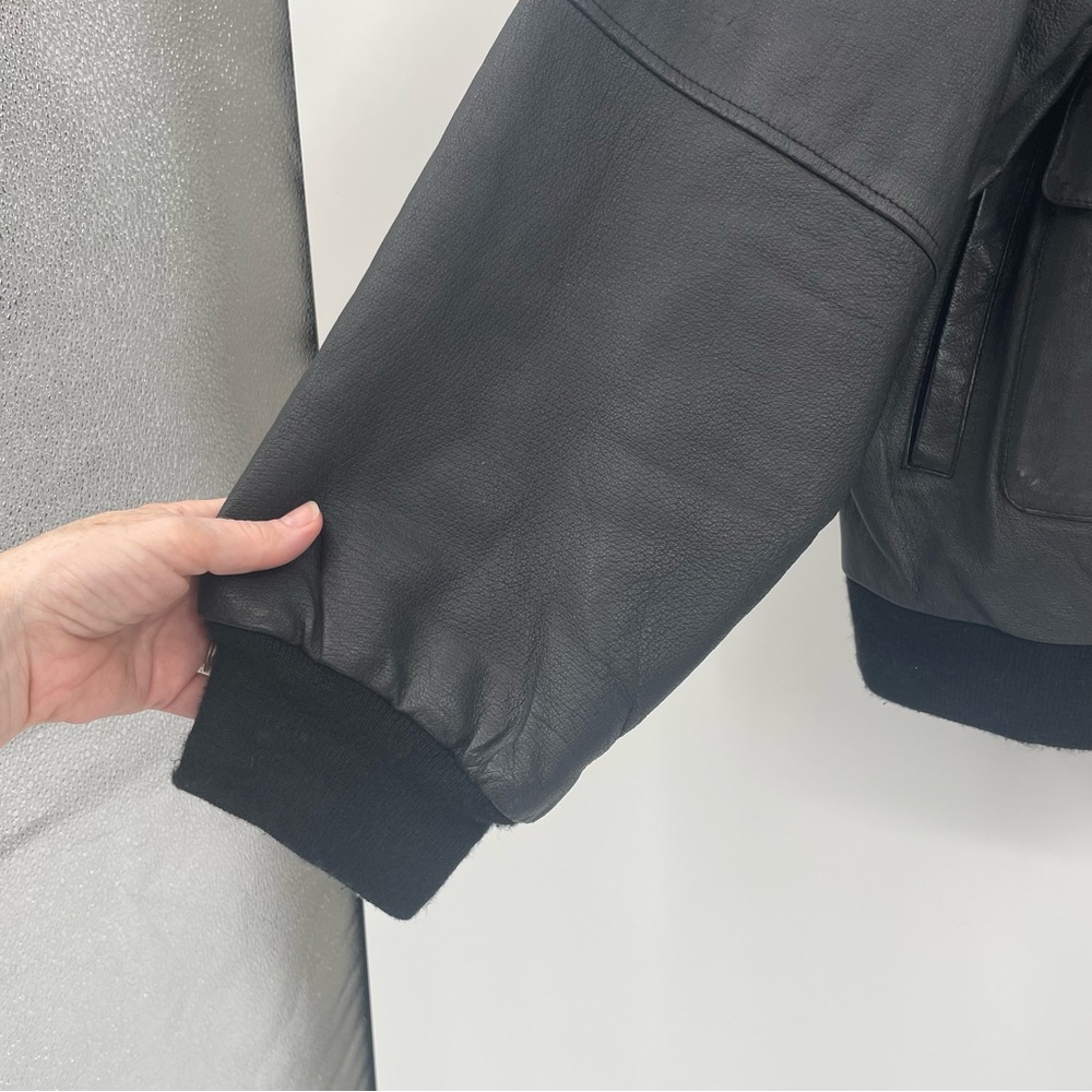 Cougar Leather Jacket Vintage Zip Up & Snap 4 Outside Pockets Lined Black Large - Picture 3 of 13